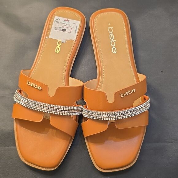 BRAND NEW BEBE WOMEN'S RHINESTONE SLIDE WITH SILVER CHAIN ACCENT - Picture 2 of 16